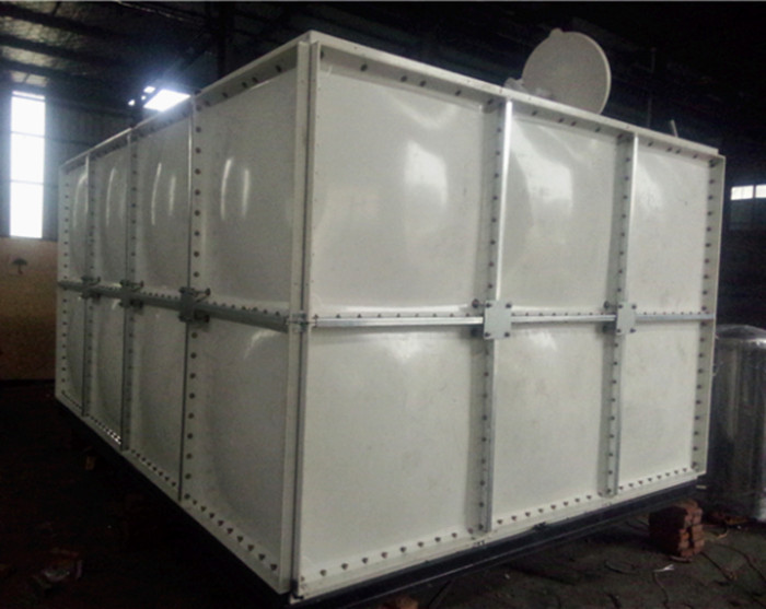 有關(guān)對(duì)玻璃鋼水箱結(jié)構(gòu)組成的常識(shí)講解