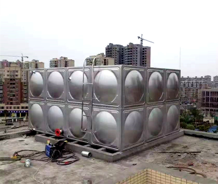 關于不銹鋼水箱裂縫修補快速解決方案